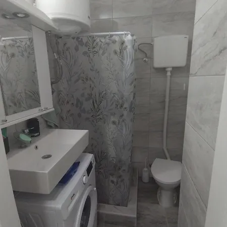 Una Studio Apartman Sombor