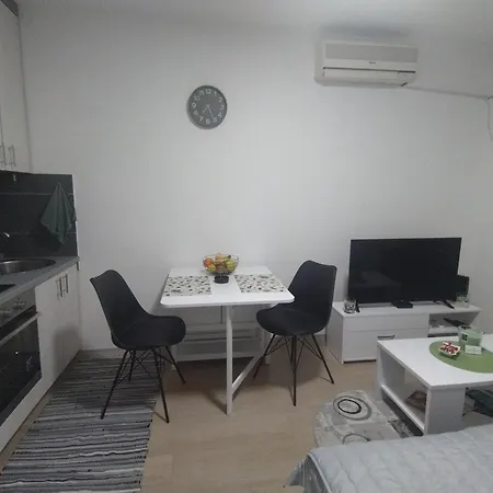 Apartment Una Studio Apartman *